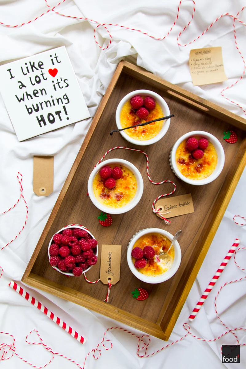 Crème brûlée z malinami