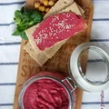 Hummus z pieczonymi burakami