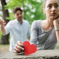 Jak rozpoznać nieszczere przeprosiny? 13 dowodów na fałsz w wypowiadanych słowach
