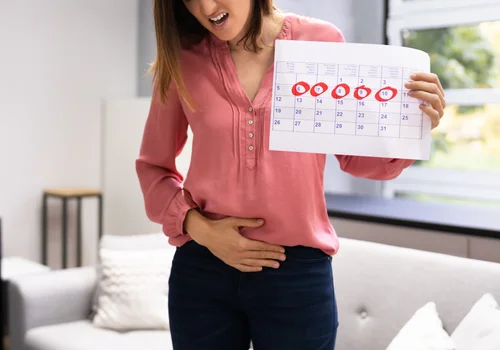 Tak reaguje ciało kobiety na brak snu! Wpływ na cykl menstruacyjny Cię zaskoczy!