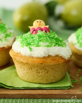 Cytrynowe muffinki z białą czekoladą