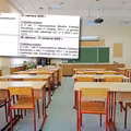 Wakacje 2025 krótsze o tydzień! Uczniowie mają 2 powody do narzekań