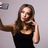 Jak zrobić idealne selfie?