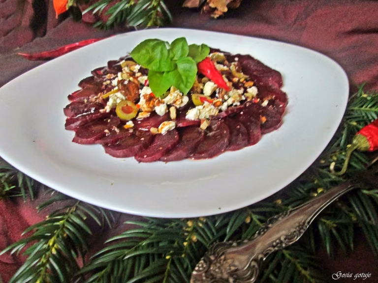 Carpaccio z pieczonych buraków