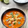 Czerwone curry z krewetkami po tajsku