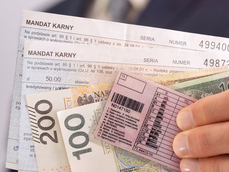 Uwaga! Od 20 października mandaty nawet do 1500 zł! Oto co musisz wiedzieć!