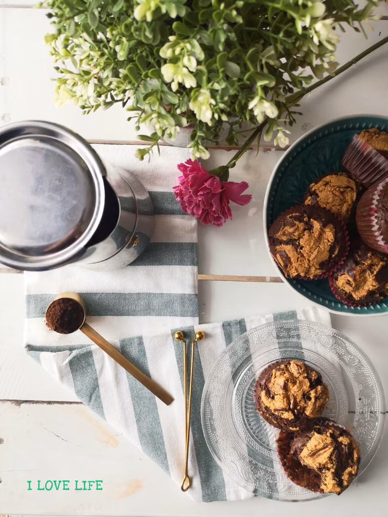 Muffinki z masłem orzechowym