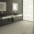 Minimalistyczna łazienka z lustrem