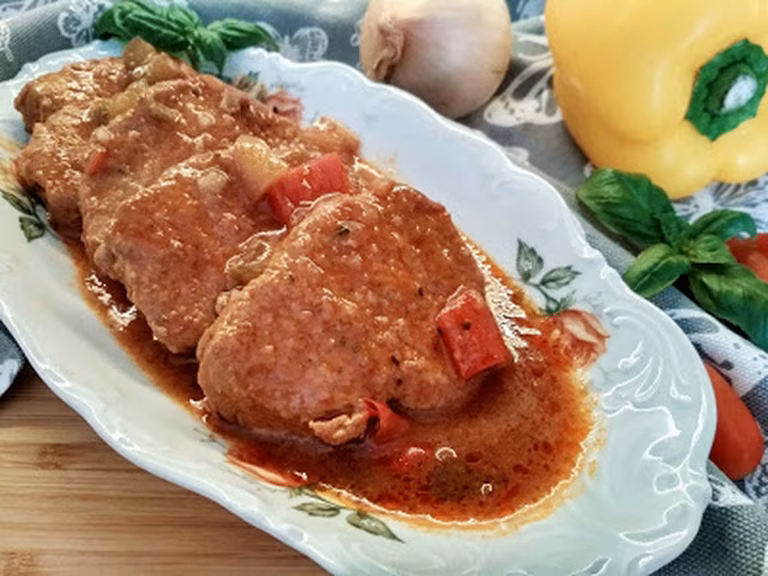 Schab w sosie po węgiersku