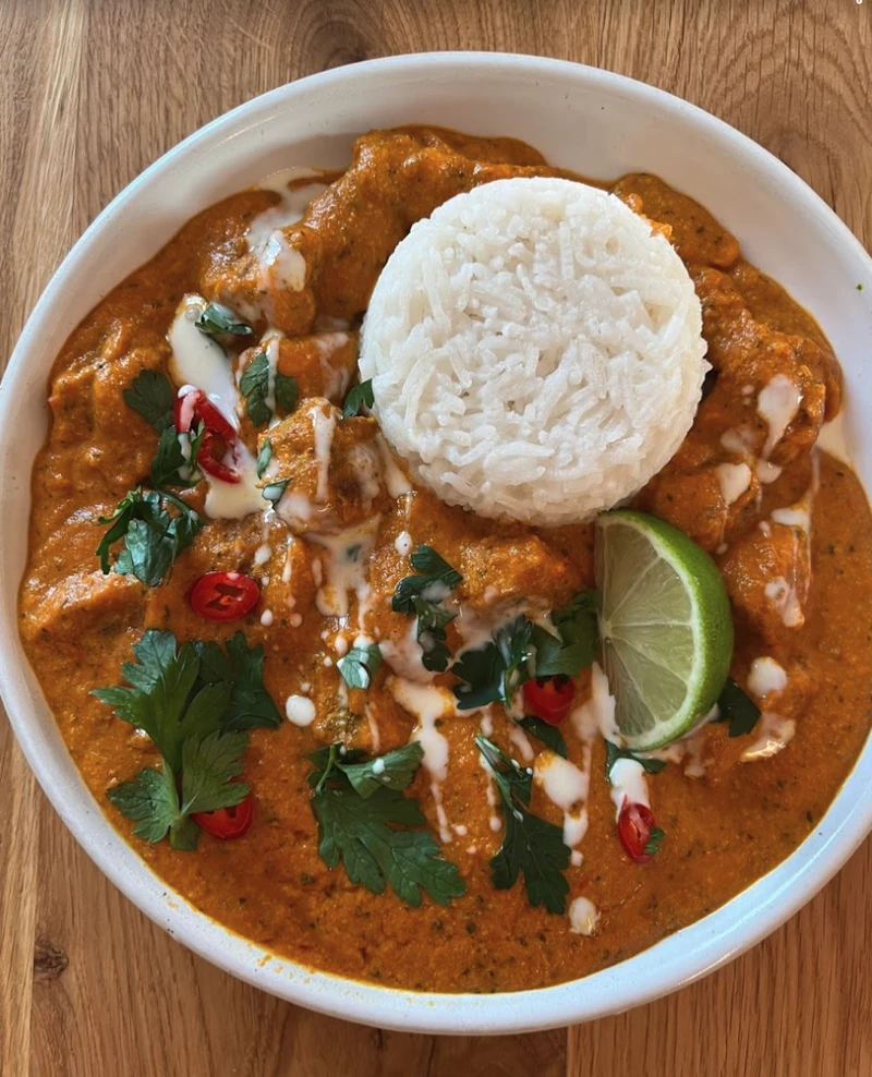 Butter chicken - maślany kurczak. Przepis na indyjskie curry.