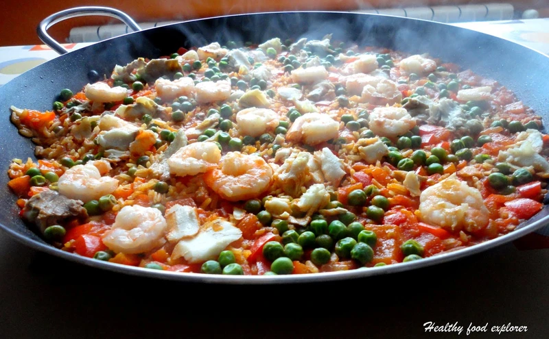 Paella z krewetkami