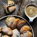 Pierogi drożdżowe - półfrancuskie z jagodami