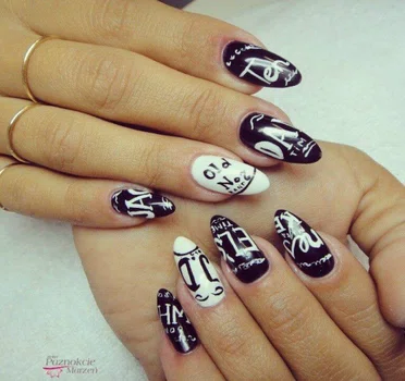 Manicure Jack Daniels