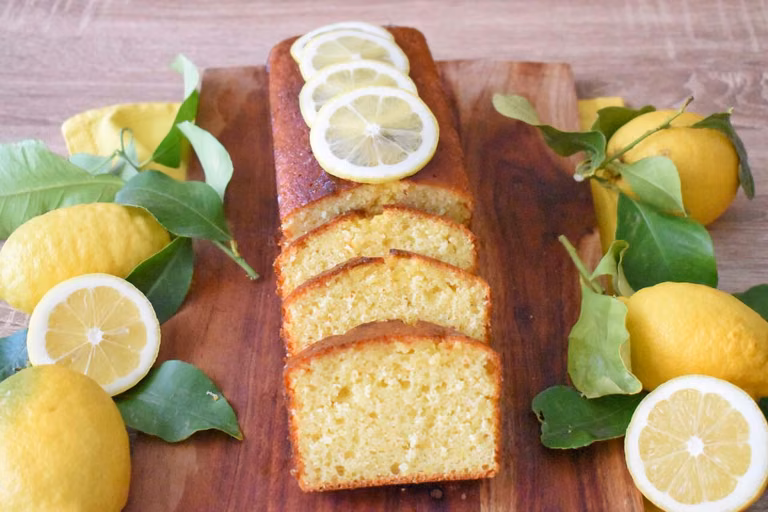 Sycylijskie ciasto cytrynowe - puszyste i wilgotne "Pan di limone"