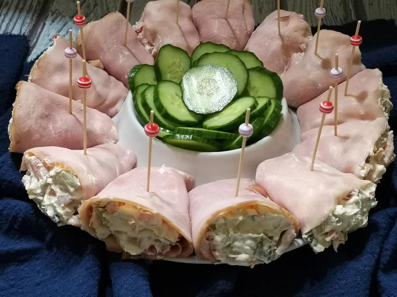 Przekąskowe szyneczki