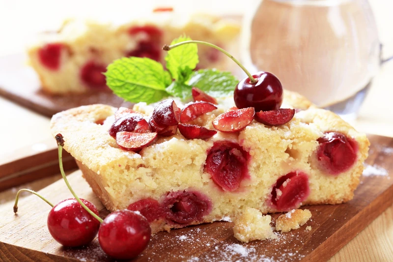 Ciasto drożdżowe z czereśniami