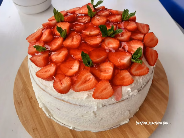 Tort truskawkowy - krok po kroku - pychotka!!