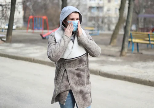 Rekordowy tydzień zachorowań - w tych dniach będzie najgorzej!  Zagrożonych jest 5 województw