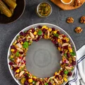Tatar ze śledzia z buraczkami, mango, granatem i kolendrą - food²