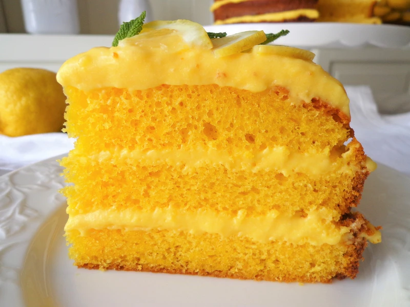 Cytrynowy tort z limoncello