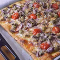 Pizza na cieście francuskim