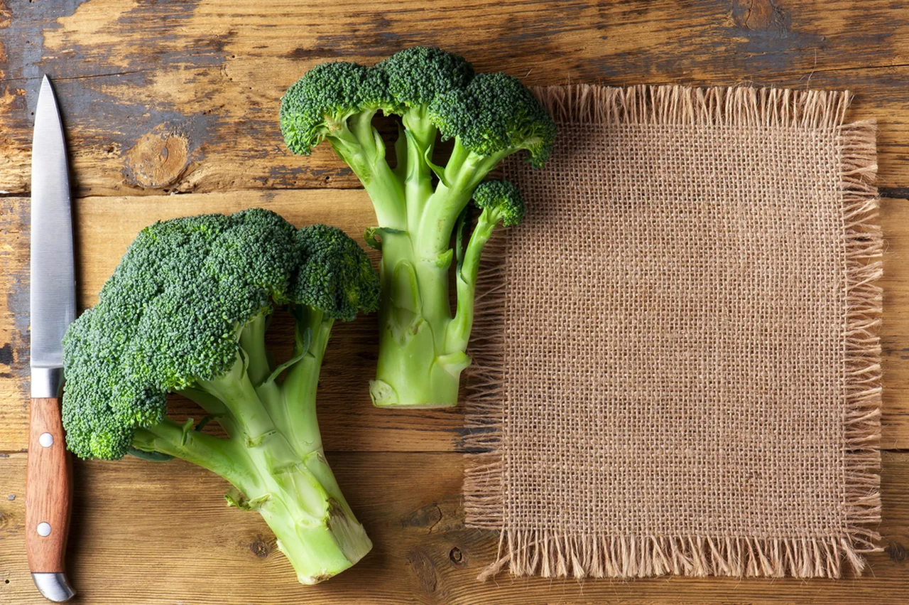 Jak przyrządzać i podawać brokuły?