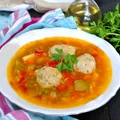 ZUPA WARZYWNA Z PULPETAMI