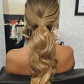 Elegancki kucyk
