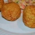 Ryżowe kulki z serem mozzarella