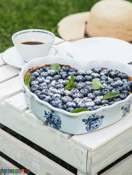 Tarta z budyniem i owocami