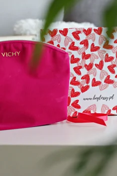 beGLOSSY Sweet Love i beGLOSSY X VICHY {przegląd pudełek luty 2018 + kod rabatowy}
