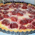 Tarta z truskawkami, budyniem i kokosem