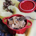 Fasola z kapustą, ziemniakami i grzybami