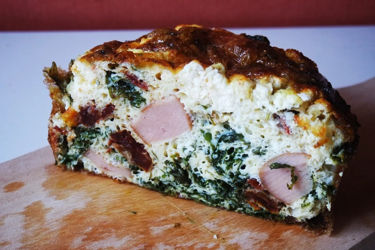 Pieczony omlet - może być w wersji fit