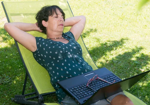 2 dodatkowe dni wolne i dłuższy urlop 2026! Warto zajrzeć do kalendarza i przedłużyć odpoczynek