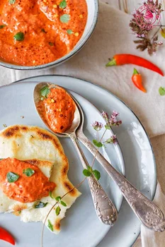 Paprykowa pasta Htipiti