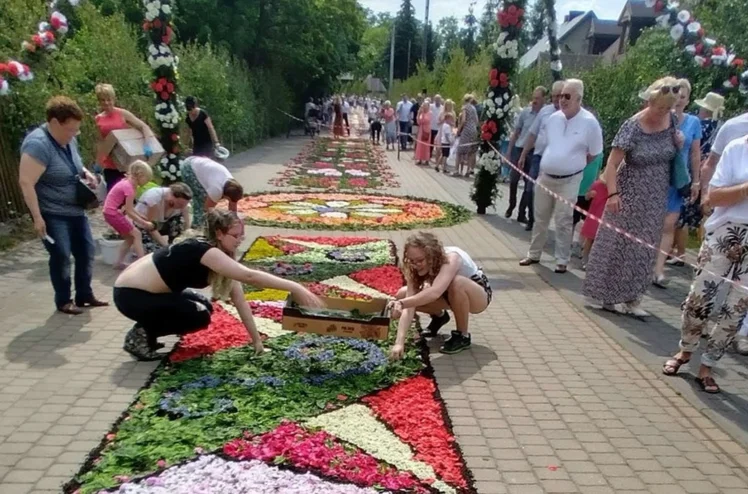 Zdjęcie Gdzie zrobimy zakupy w Boże Ciało? Te sklepy będą otwarte! #1