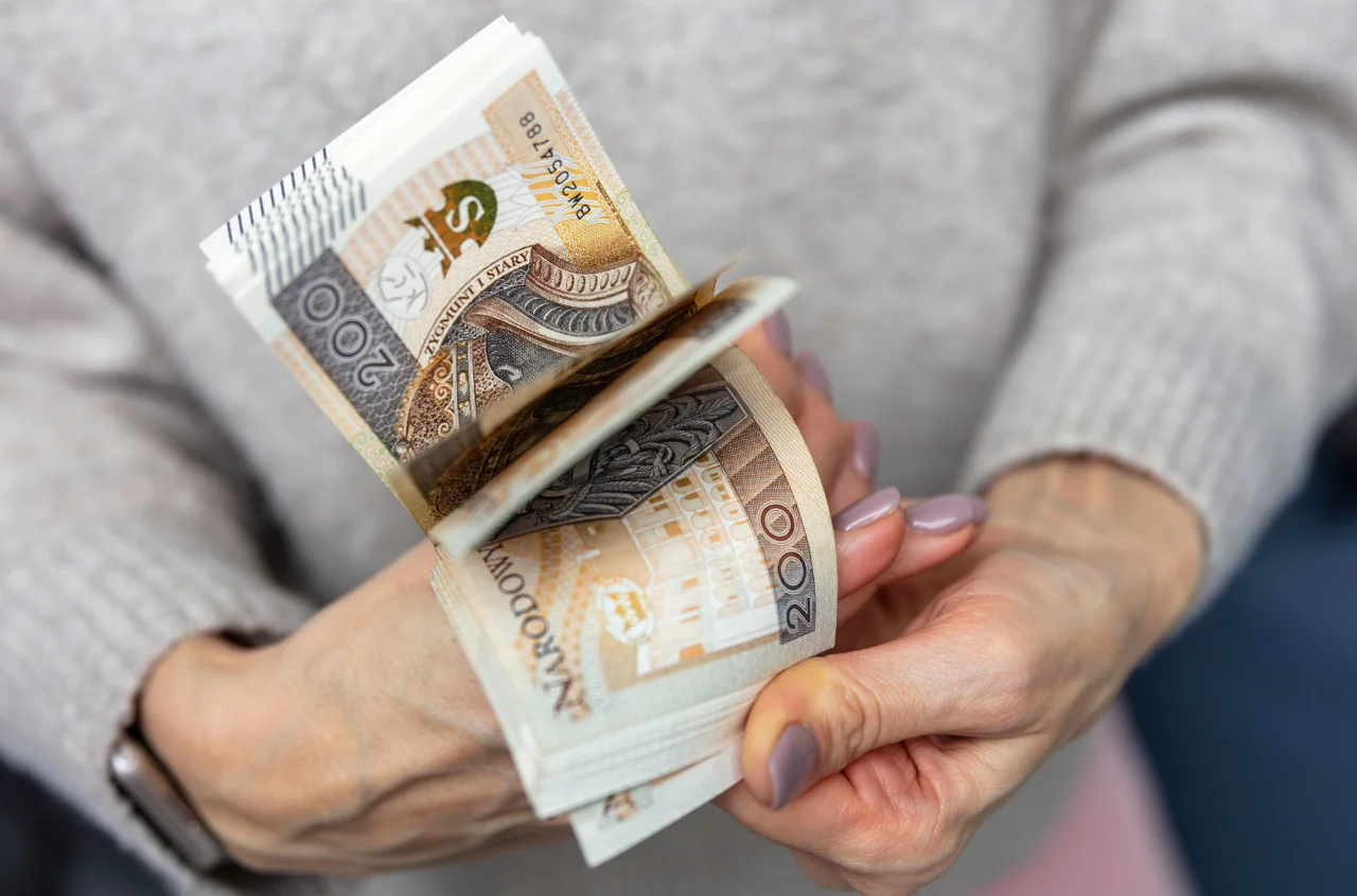 Od 1 lipca o 300 zł więcej miesięcznie! Prezes ZUS zatwierdził podwyżkę ważnego świadczenia