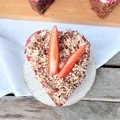 Serca brownie z kremem chałwowym