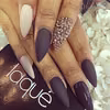 Manicure, piękne paznokcie