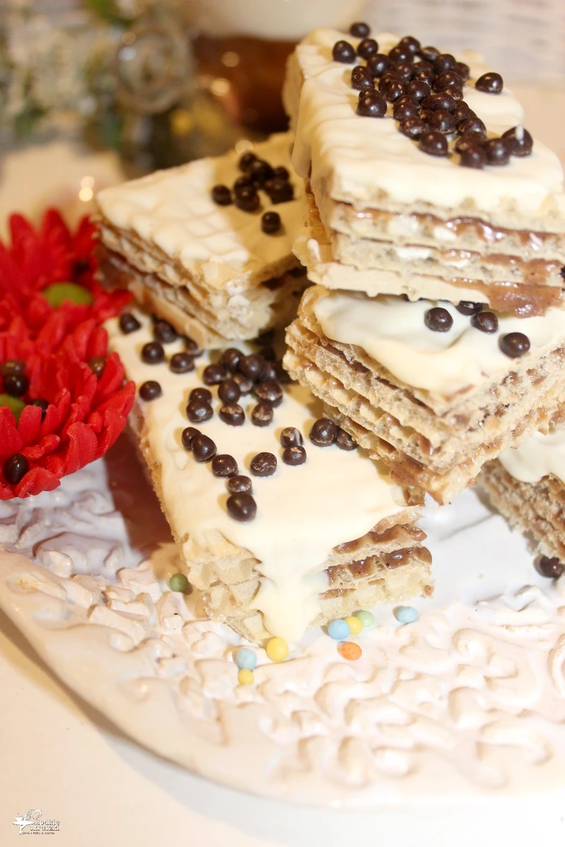 Kawowe wafle – wafle z masą kawową