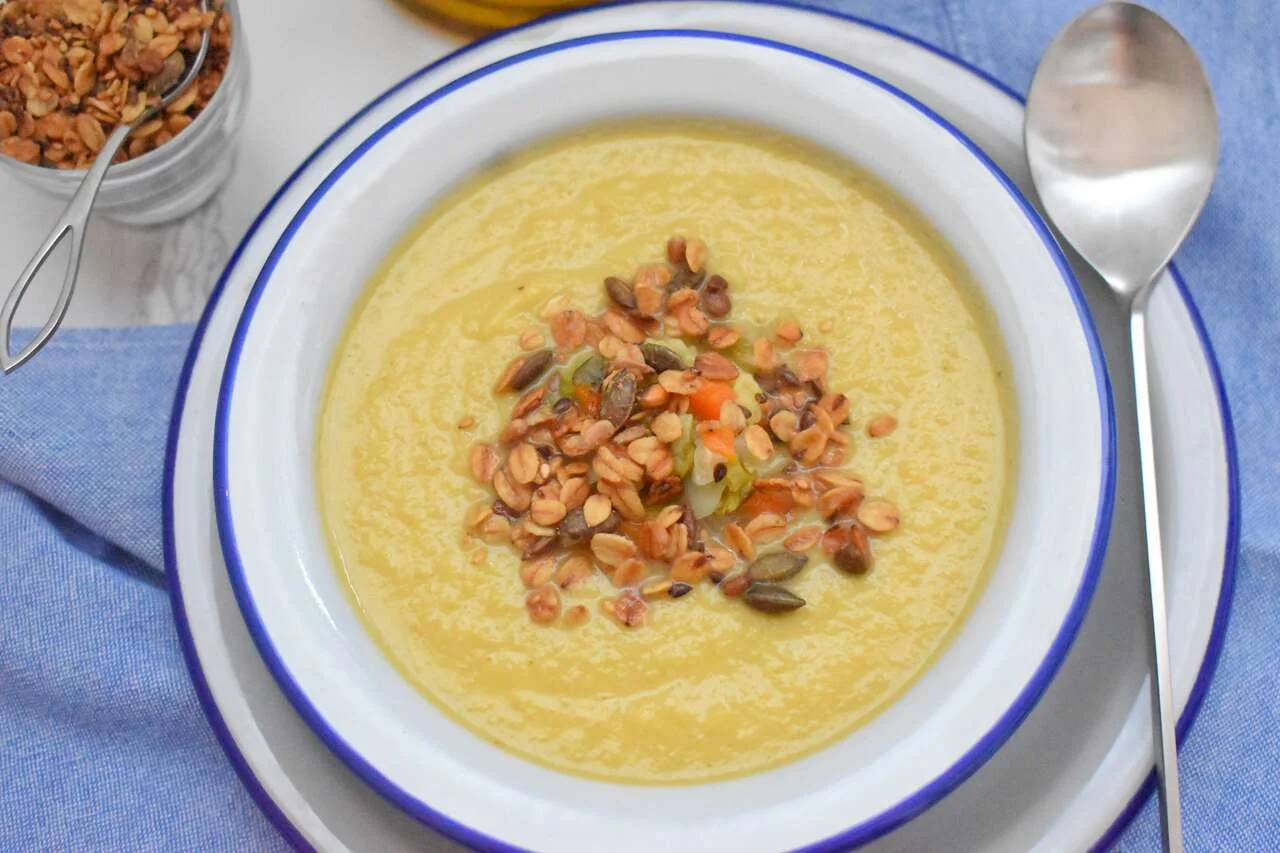 Zupa krem z pieczonym kalafiorem