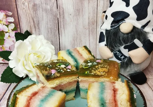 Biszkopt bez proszku do pieczenia z 10 jaj (duża blacha)