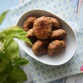 KOTLECIKI MIELONE Z KETCHUPEM, SEREM I NATKĄ PIETRUSZKI