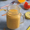 Jogurtowy koktajl (smoothie) z cytrusami i mango