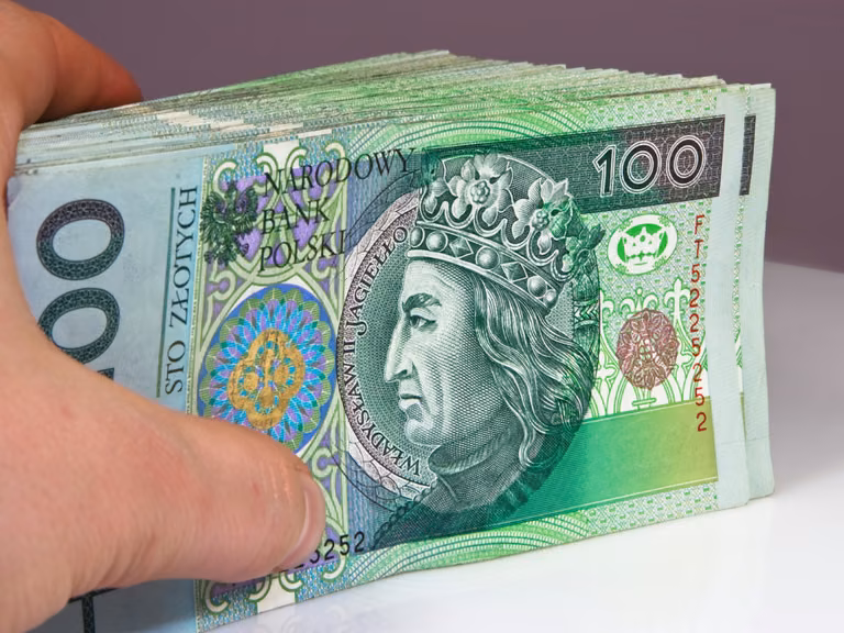 600 plus dla zaszczepionych? PSL proponuje bonus w formie gotówki oraz stały dodatek dla personelu.