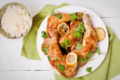 Pieczone udka kurczaka w cytrynowym sosie