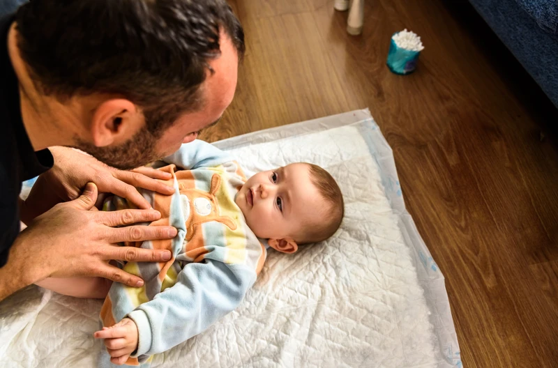 Tylko trzech ojców dostaje pieniądze z programu Mama 4+
