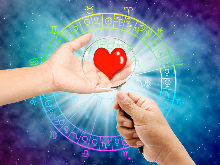 Horoskop erotyczny na maj  2021. Zobacz co przepowiadają gwiazdy.