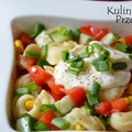 Pyszna sałatka z tortellini i serem